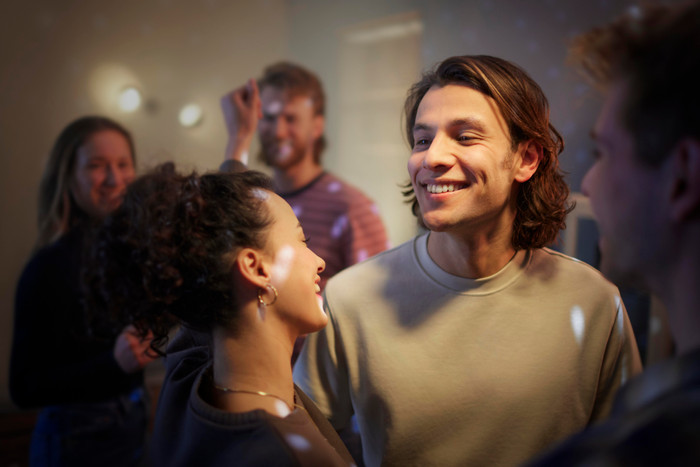 Philips Shaver Series 3000X X3052/00 product in use