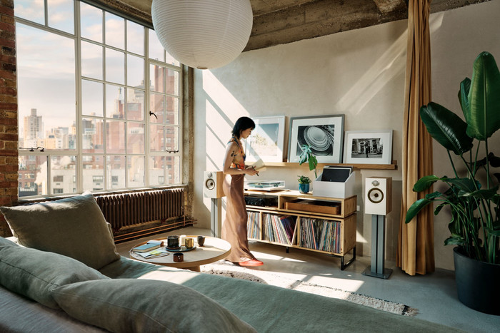 Bowers & Wilkins 606 S3 White (per pair) product in use