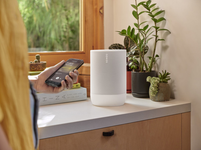 Sonos Move 2 Wit product in gebruik