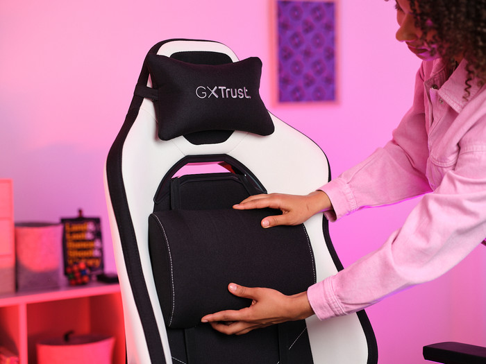 Trust GXT 714W Ruya Gaming Chair White product in use