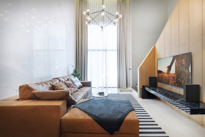 Klipsch R-50PM (per pair) product in use