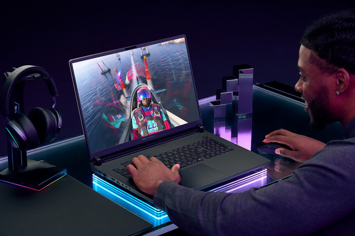 ASUS ROG Strix 18 G835LXG-TQ415W AZERTY product in gebruik