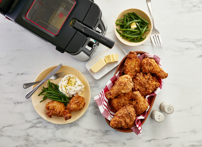 Tefal Clear Duo FR600D 3.5L product in use