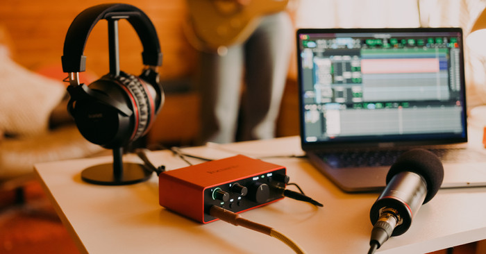 Focusrite Scarlett4-Solo product in use