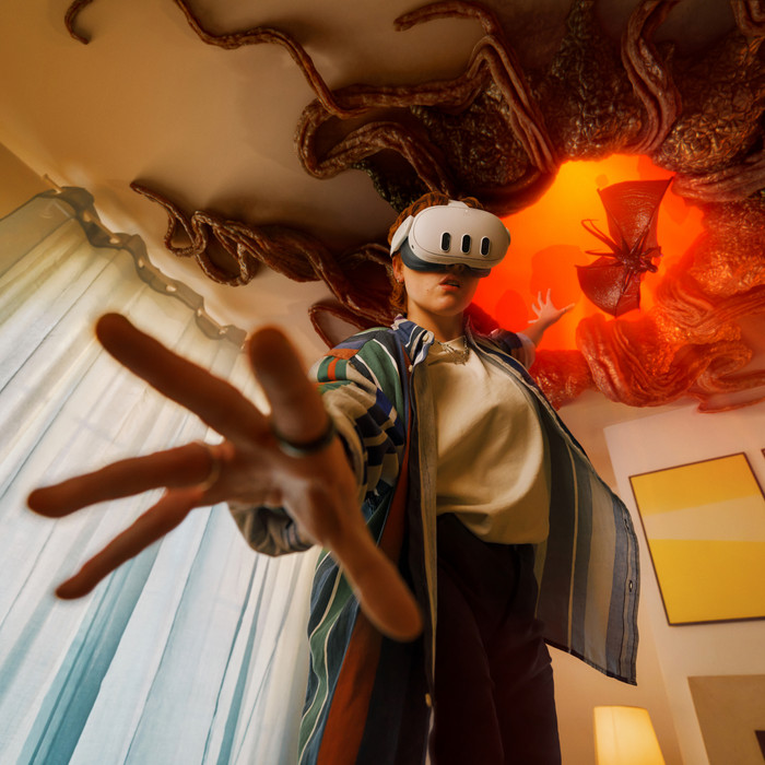 Meta Quest 3 512GB + Elite Strap product in use