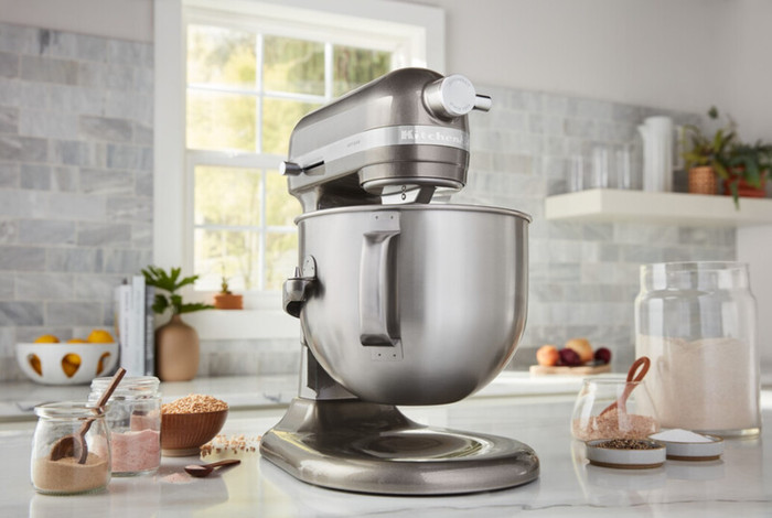 KitchenAid Artisan Bowl-Lift 5KSM70SHXEMS Gris Étain produit à l'usage