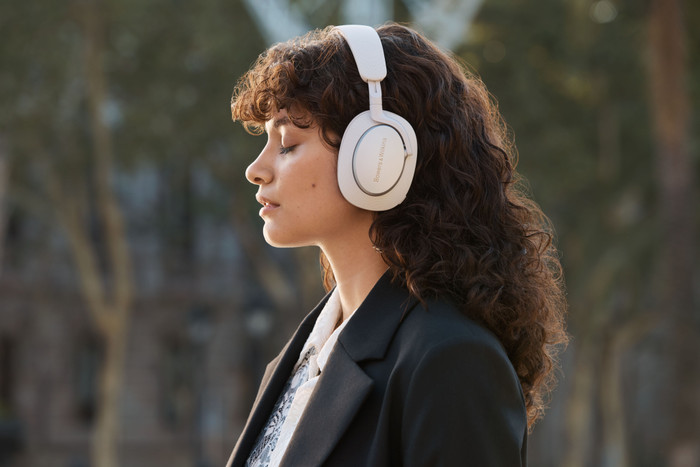 Bowers & Wilkins Px7 S2e Grijs + BlueBuilt Power Delivery Oplader met Usb C Poort 20W Wit null