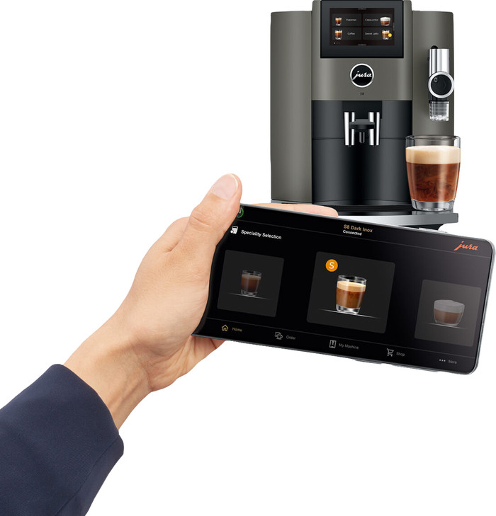 JURA S8 Dark Inox (EB) product in gebruik