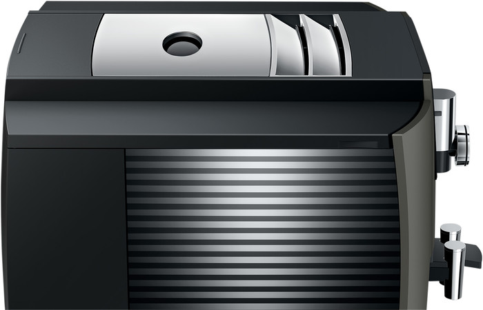 JURA S8 Dark Inox (EB) detail