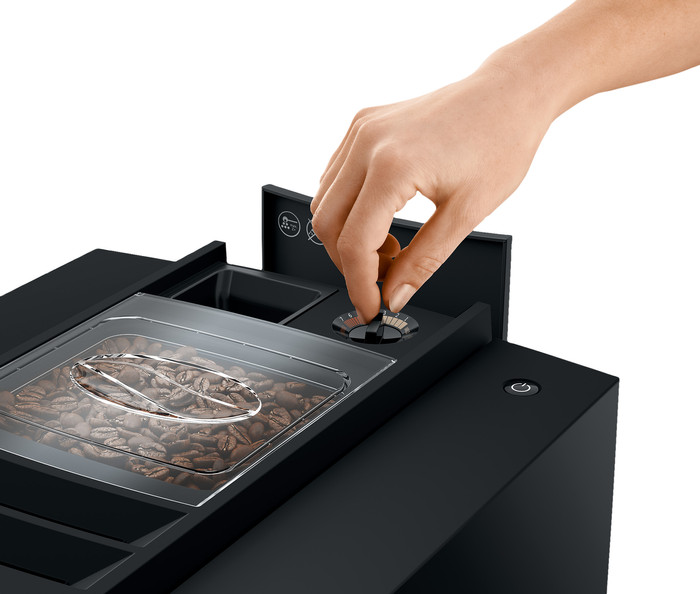 JURA E8 Platina (EC) detail