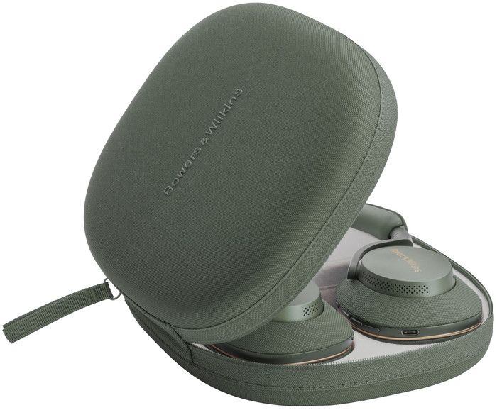 Bowers & Wilkins Px7 S2e Green + BlueBuilt Power Delivery Charger with USB-C Port 20W White accessory