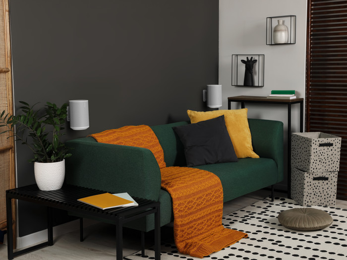 Flexson Era 100 Wall Mount White Single product in use