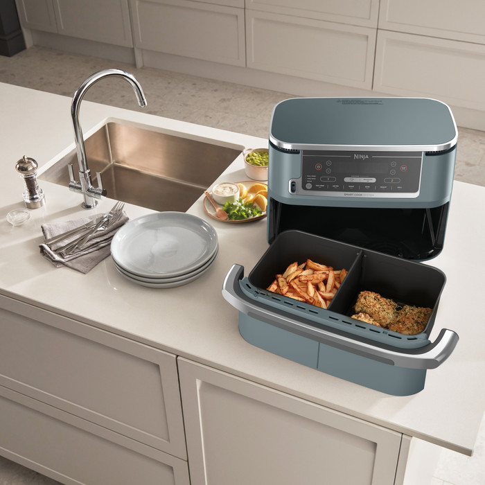 Ninja Foodi FlexDrawer Airfryer Blauw product in gebruik