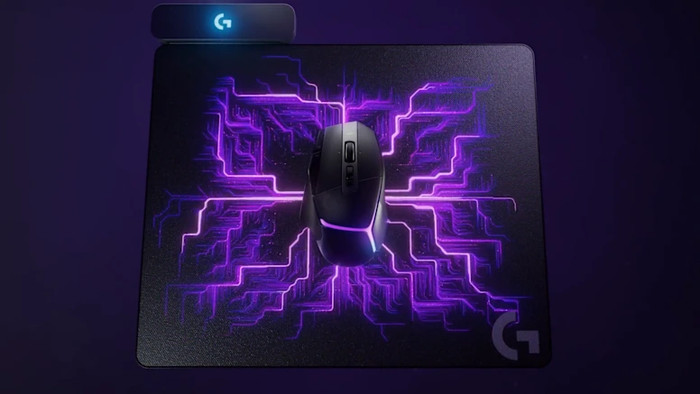 Logitech G502 X Plus Lightspeed Draadloze Gaming Muis Zwart product in gebruik