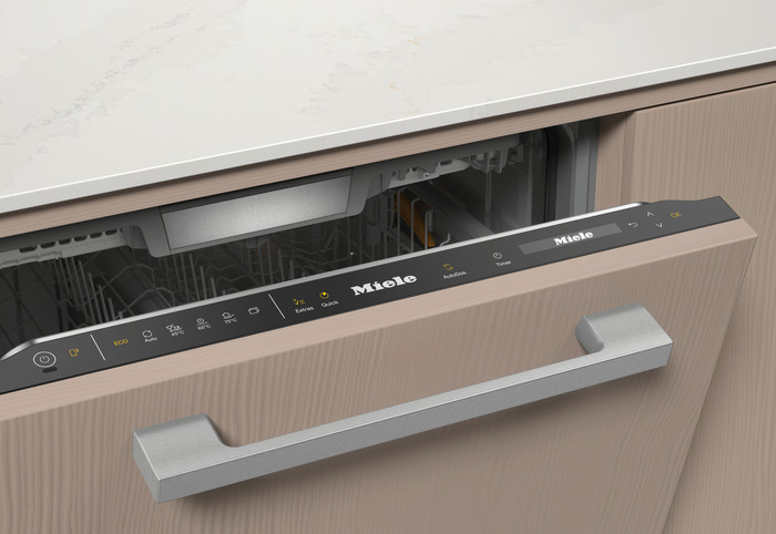 Miele G 7677 SC Vi XXL AutoDos product in use