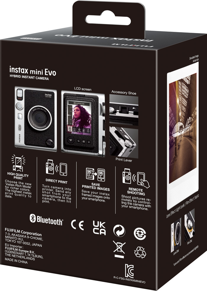 Fujifilm Instax Mini EVO Black packaging