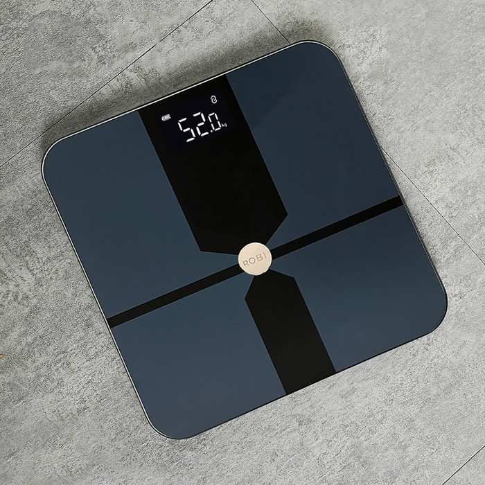 Robi S6 product in use