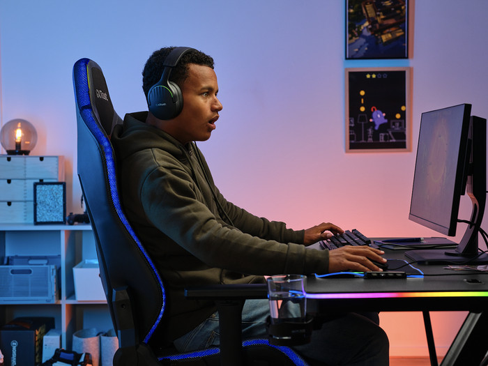 Trust GXT709 Luminus RGB Gaming Desk White product in use