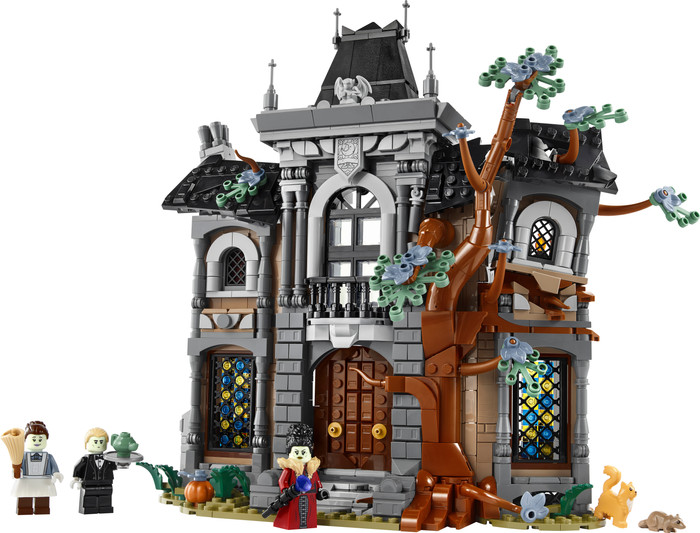 LEGO Icons - Le Manoir du Maire 11383 Main Image