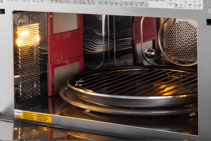 Whirlpool MWSC 833 SX détail