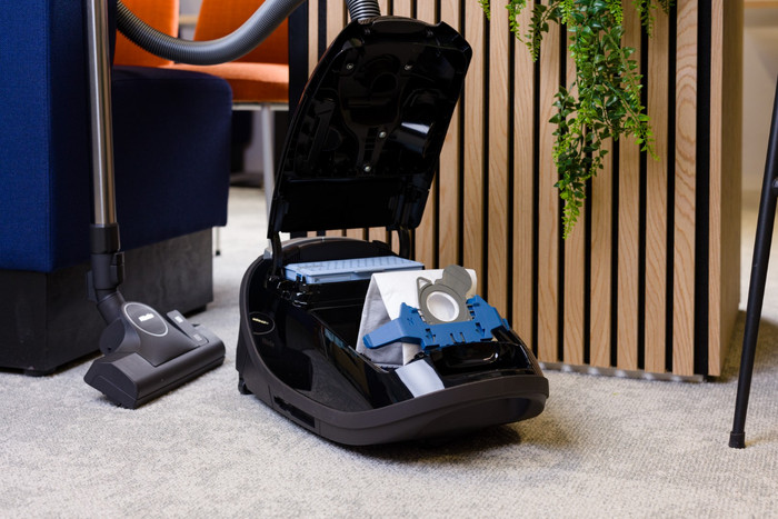 BlueBuilt Stofzuigerzakken voor Miele Complete (28 stuks) product in gebruik