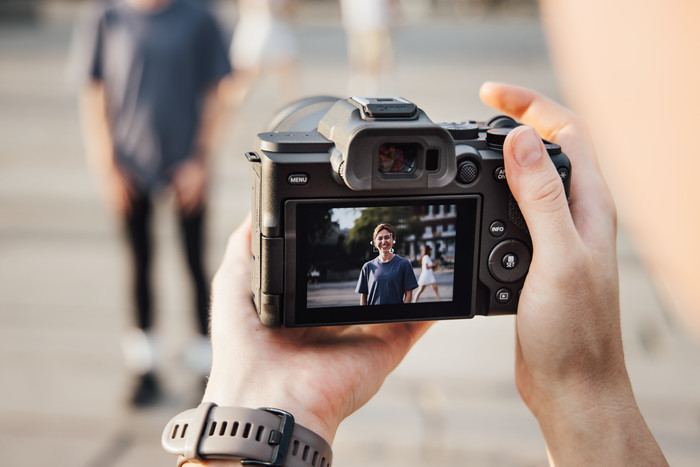 Canon EOS R8 Mark II produit à l'usage
