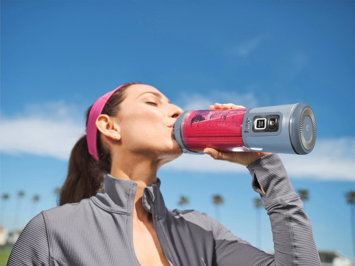 Ninja Blast BC151EUNV Blauw product in gebruik