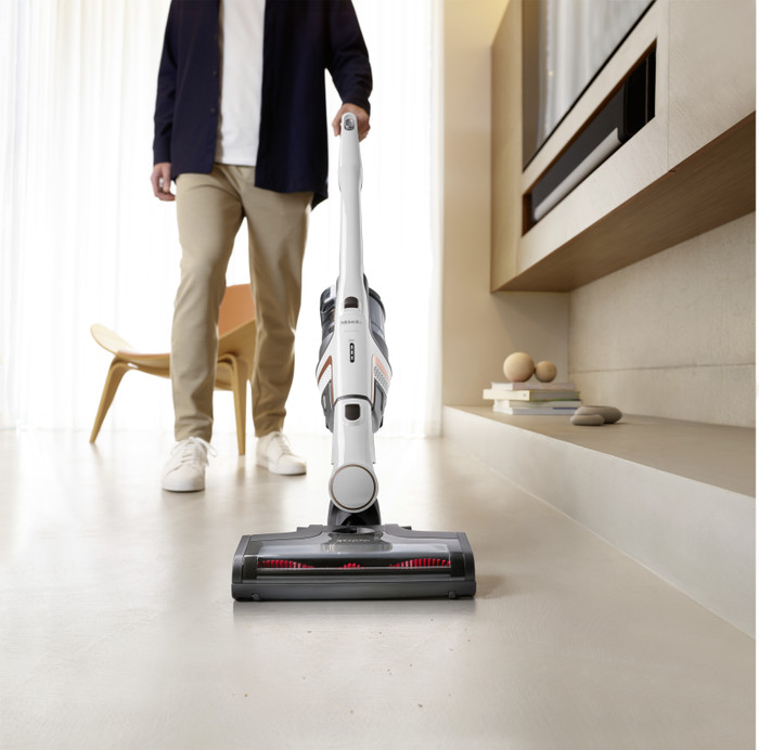Miele Triflex HX2 125 Edition Lotuswit product in gebruik