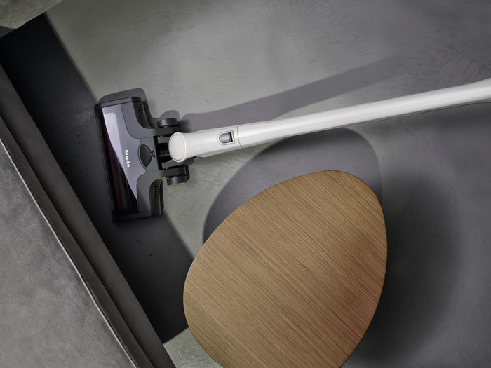 Miele Triflex HX2 125 Edition Lotuswit product in gebruik