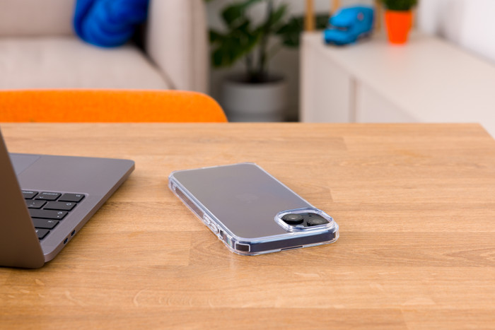 BlueBuilt Protective Back Cover iPhone 15 Plus Transparent visual Coolblue 2