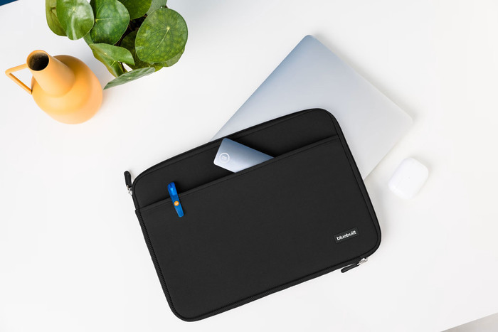 BlueBuilt Laptophoes breedte 40 cm 17 inch Zwart + Maximus Muis visual Coolblue 1