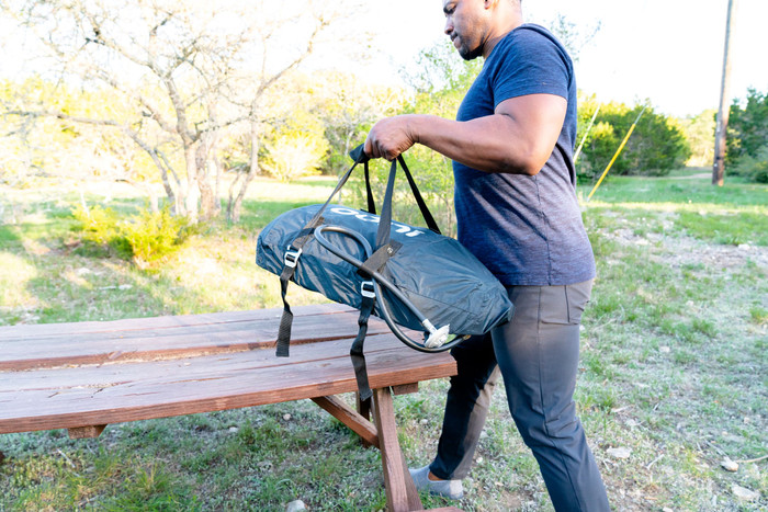 Ooni Pizza Oven Draagtas en Hoes Koda 12 product in gebruik