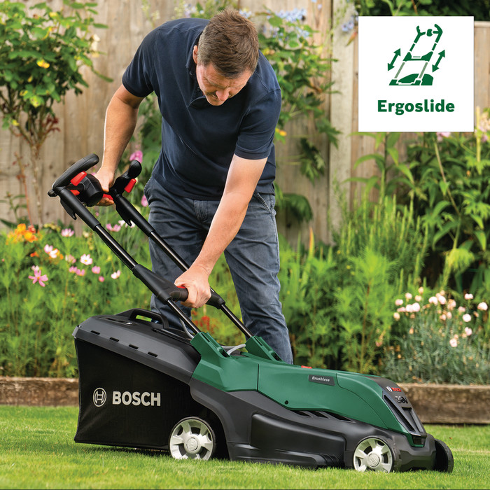 Bosch AdvancedRotak 36V-44-750 incl. 4,0 Ah Accu + AdvancedGrassCut 36V-33 (zonder accu) product in gebruik