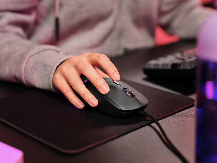 Trust GXT 925 Redex II Souris Gamer produit à l'usage