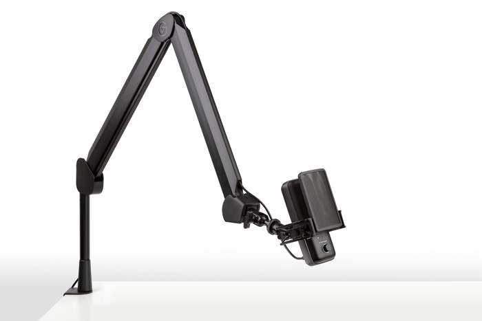 Elgato Wave Mic Arm product in gebruik