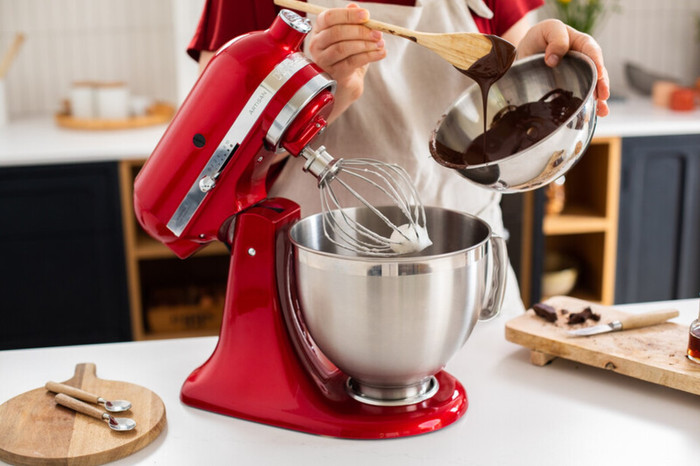 KitchenAid 5KSM185PSECA Appelrood product in gebruik