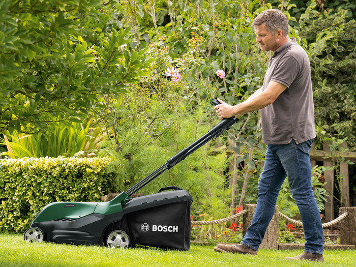 Bosch AdvancedRotak 36V-40-650 incl. 4,0 Ah Accu + AdvancedGrassCut 36V-33 (zonder accu) product in gebruik