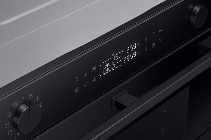 Samsung NV7B4550VAK Dual Cook Flex detail