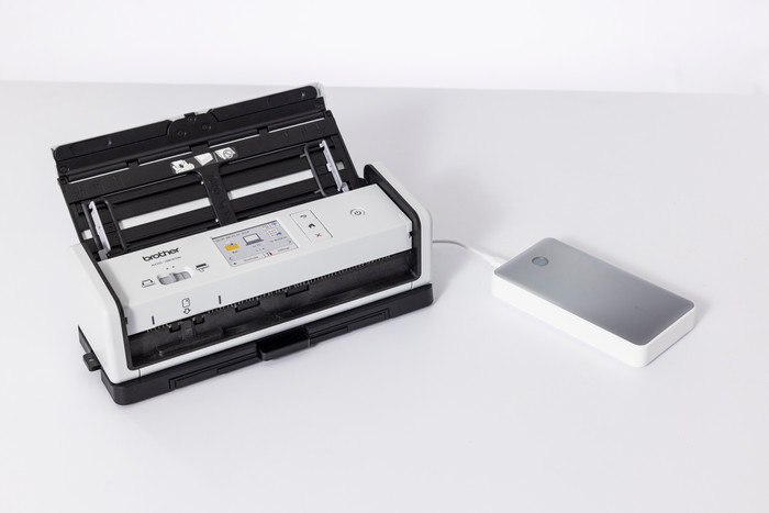 Brother ADS-1800W Scanner product in use