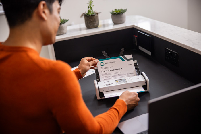 Brother ADS-1800W Scanner product in use