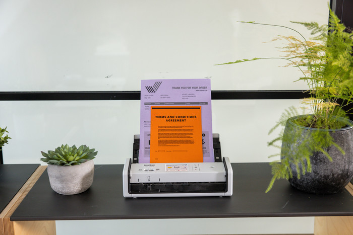 Brother ADS-1800W Scanner product in use