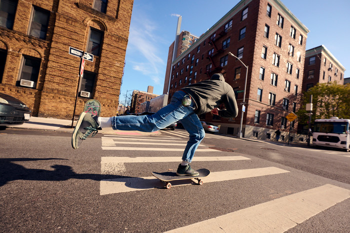 JBL Clip 5 Squad 3-pack product in use