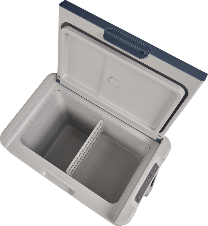 Igloo ICF18 binnenkant