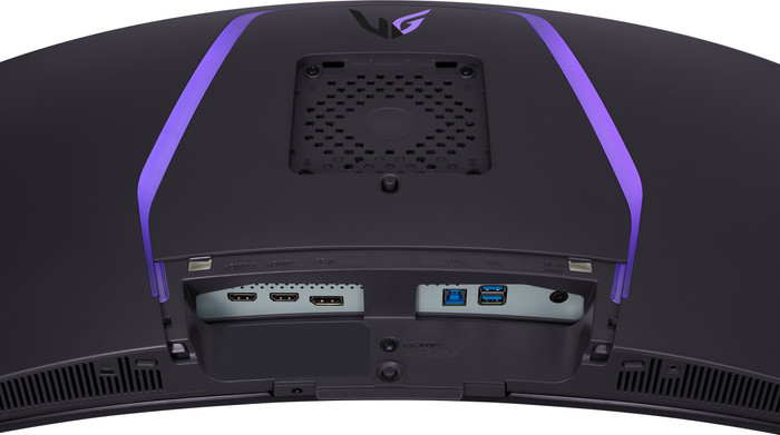 LG UltraGear OLED 34GS95QE-B detail