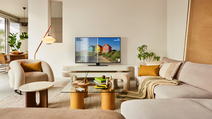 Samsung 43" Neo QLED QN90F 4K (2025) + Samsung HW-B750F (2025) product in gebruik