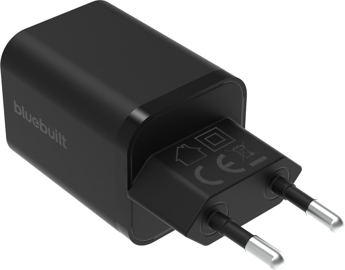 BlueBuilt Snellader met 2 Usb Poorten 38W Zwart + Usb C Kabel 1,5m voorkant