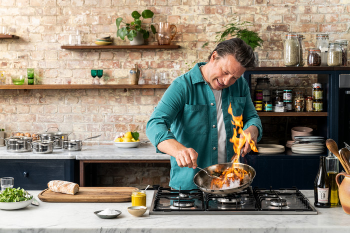 Tefal Cook Smart by Jamie Oliver Frying Pan 24cm product in use