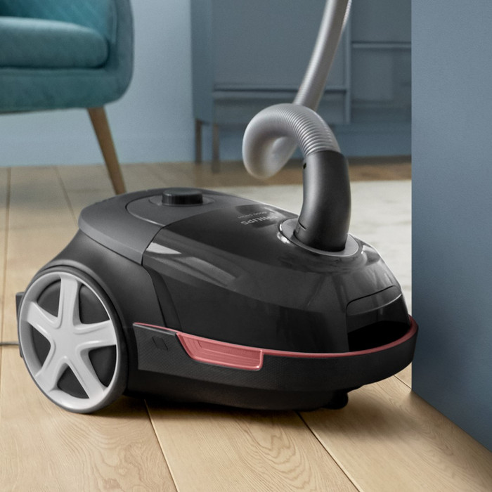 Philips 6000 series TriActive+ LED XD6142/12 product in use