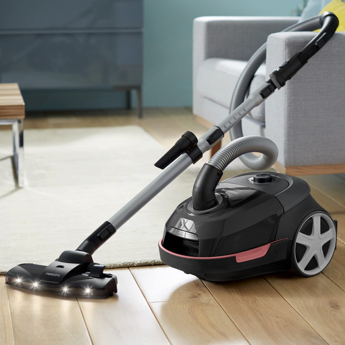 Philips 6000 series TriActive+ LED XD6142/12 product in use