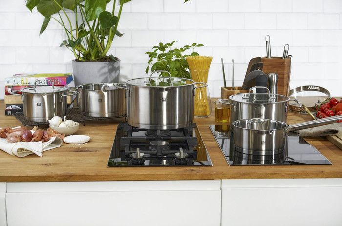 Demeyere Zwilling TrueFlow cookware set product in use